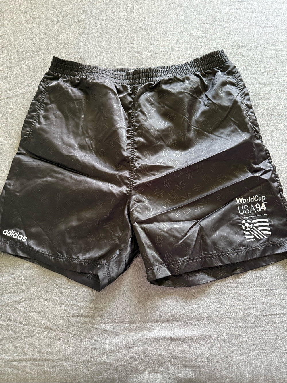 Vintage Adidas Originals World Cup USA94 Relaxed Men's Shorts size medium